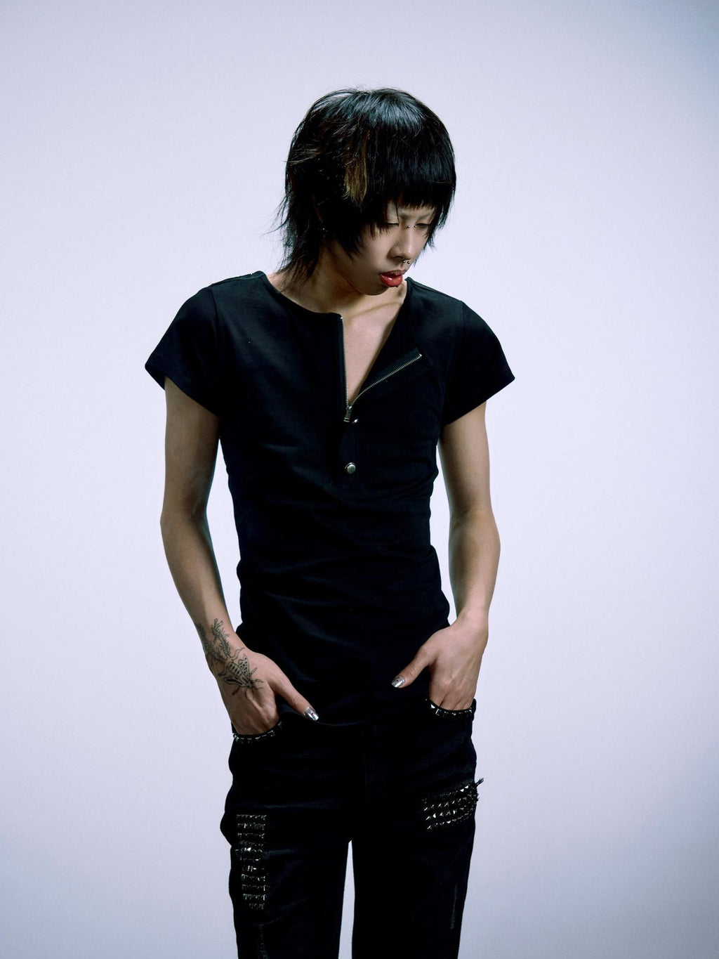PAIKI Sorona Cotton Studded Slim Punk Henley Cross Unisex Black Short Sleeve T-Shirts