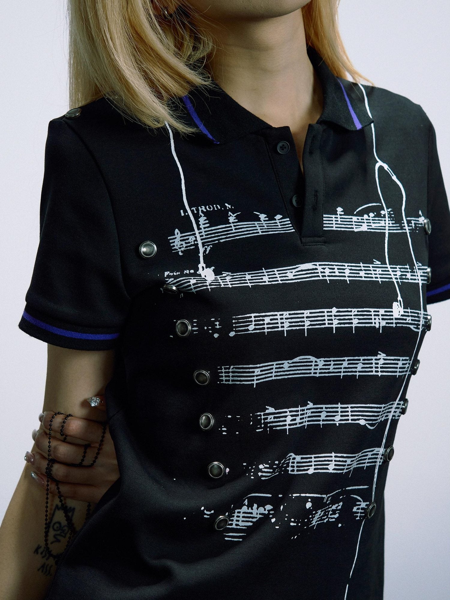 PAIKI Sorona Slim Fit Polo Collar Metal Buckle Unisex Black Short Sleeve T-Shirts