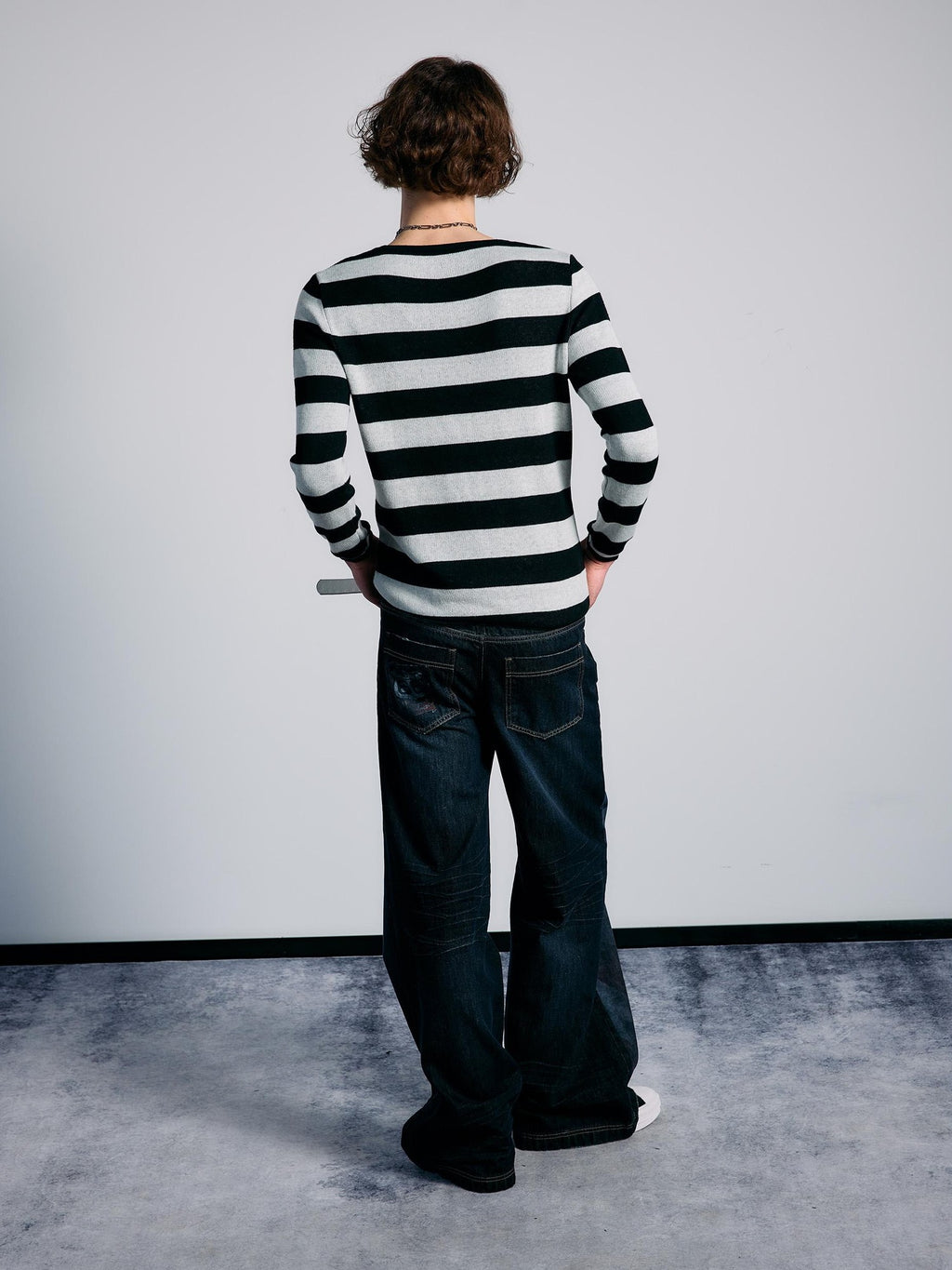 PAIKI Star Striped Print Slim Fit Wool Blend Women's Crew Neck Sweaters