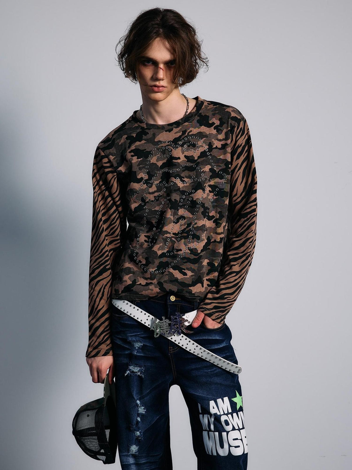 PAIKI Tiger Camo Studded Rhinestone Graphic Women's Cotton Pullover Hoodies