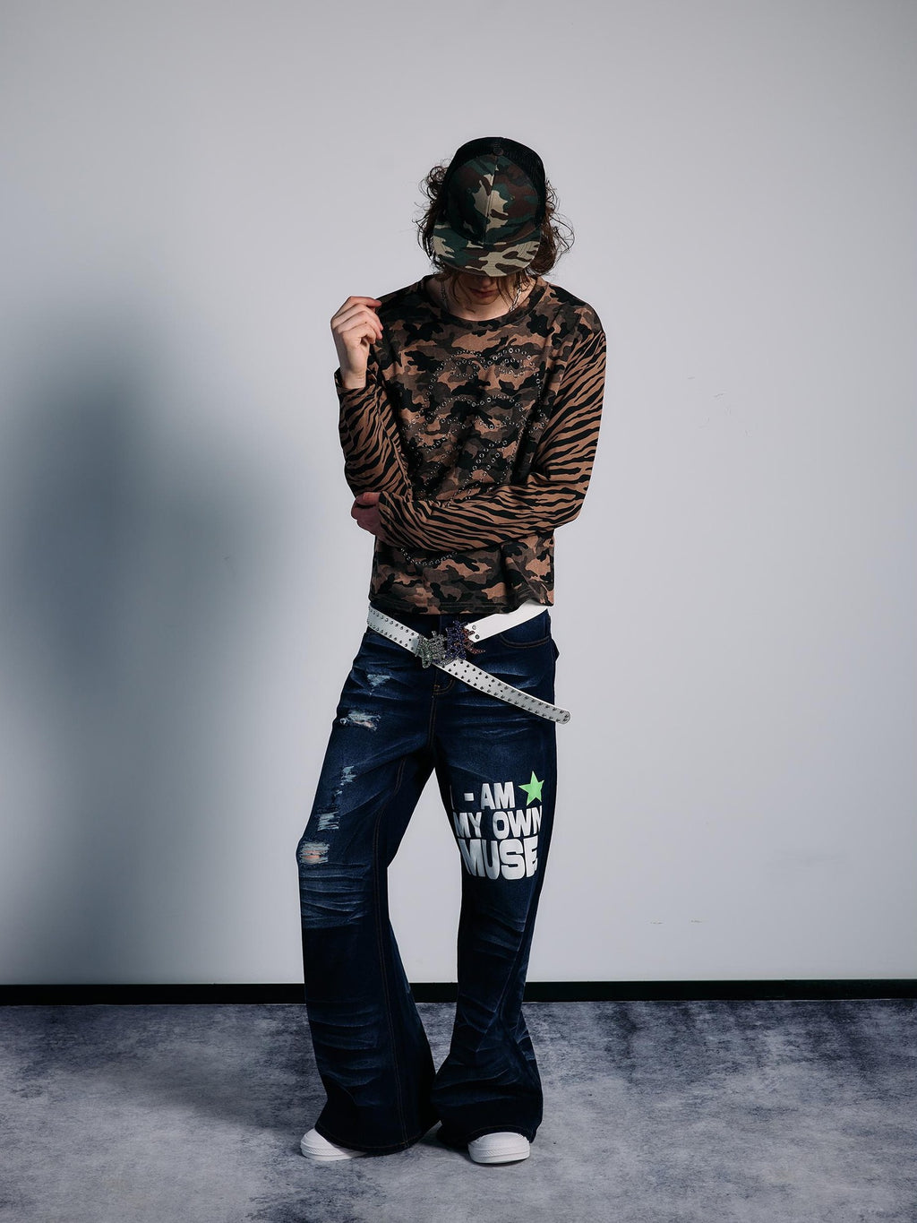 PAIKI Tiger Camo Studded Rhinestone Graphic Women's Cotton Pullover Hoodies