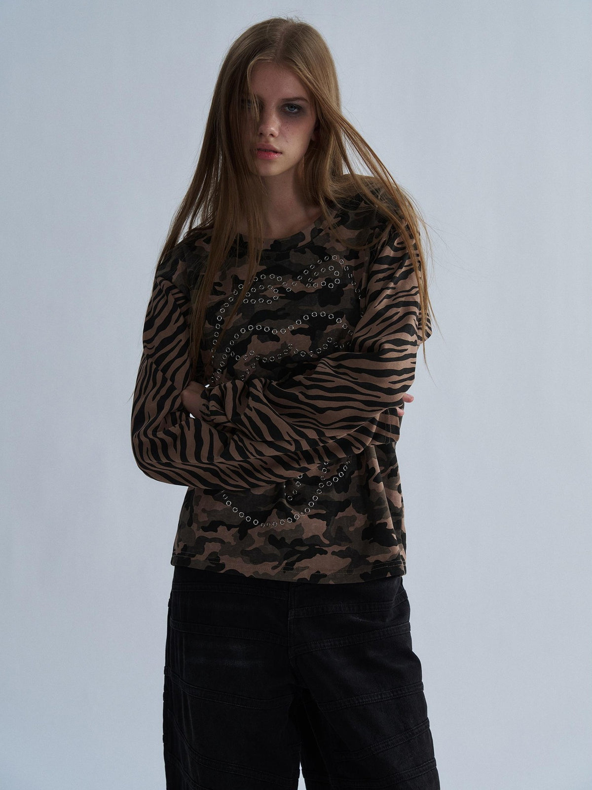 PAIKI Tiger Camo Studded Rhinestone Graphic Women's Cotton Pullover Hoodies
