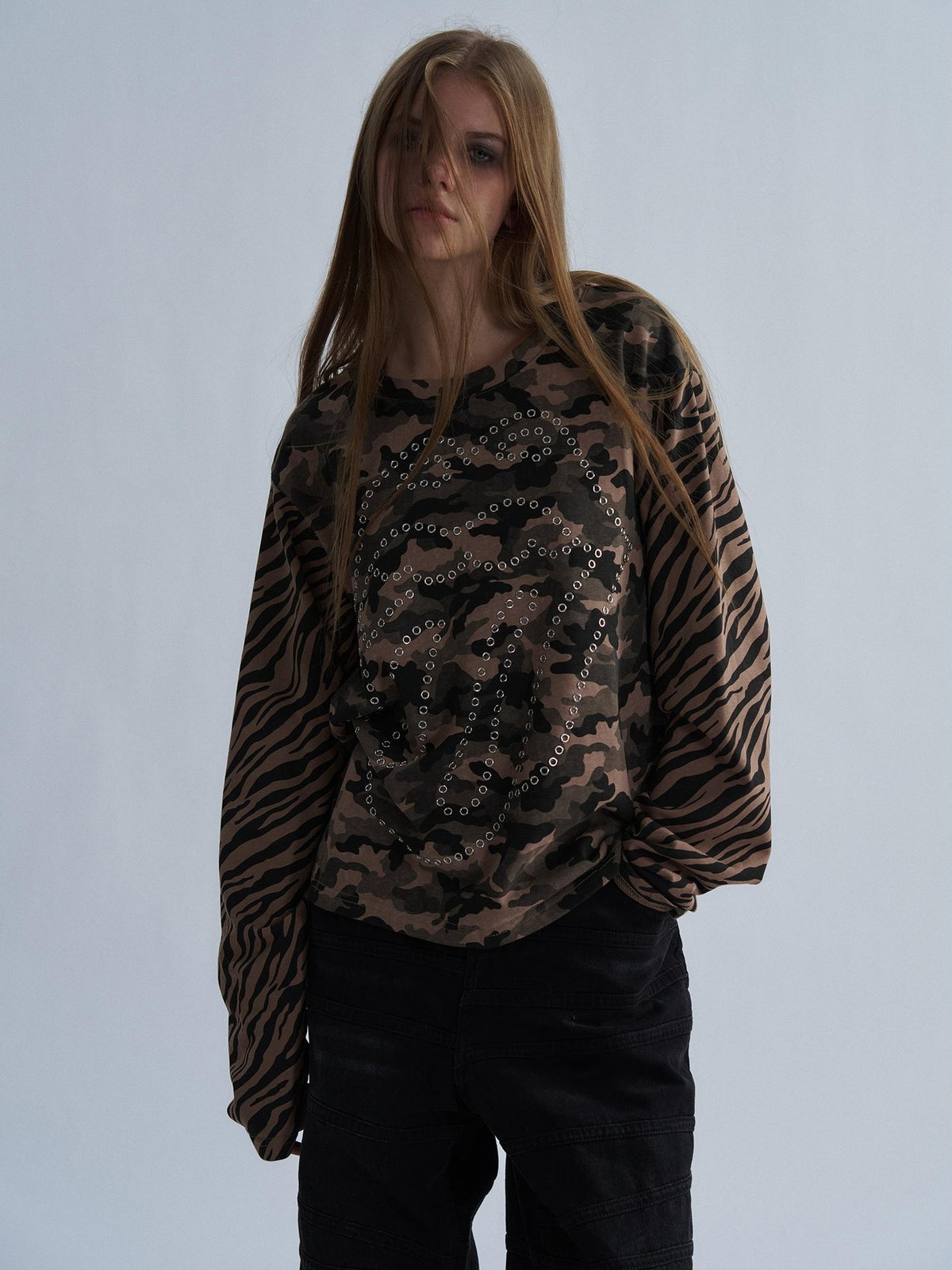 PAIKI Tiger Camo Studded Rhinestone Graphic Women's Cotton Pullover Hoodies