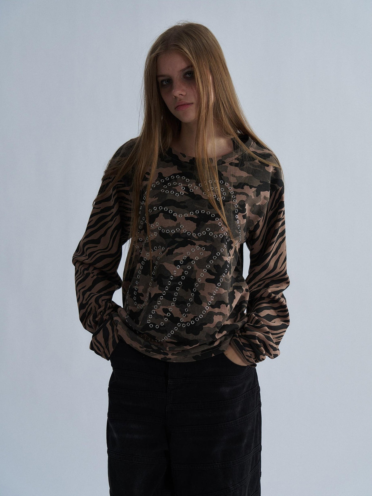PAIKI Tiger Camo Studded Rhinestone Graphic Women's Cotton Pullover Hoodies