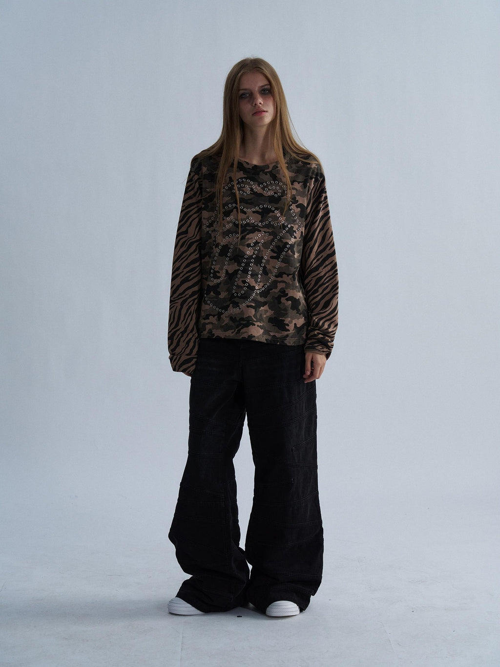 PAIKI Tiger Camo Studded Rhinestone Graphic Women's Cotton Pullover Hoodies