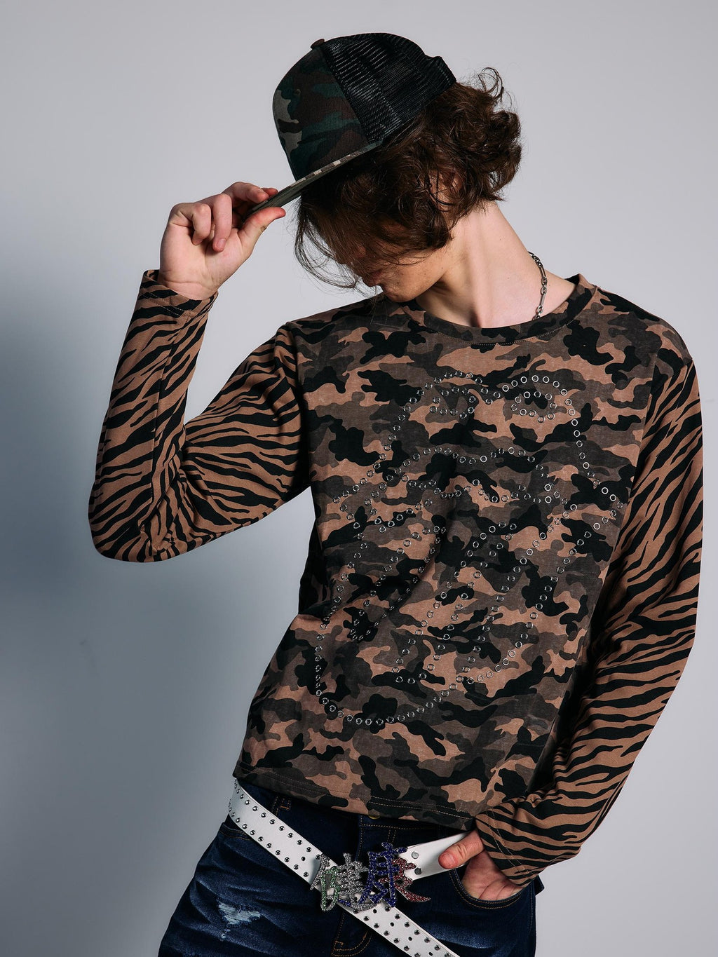 PAIKI Tiger Camo Studded Rhinestone Graphic Women's Cotton Pullover Hoodies