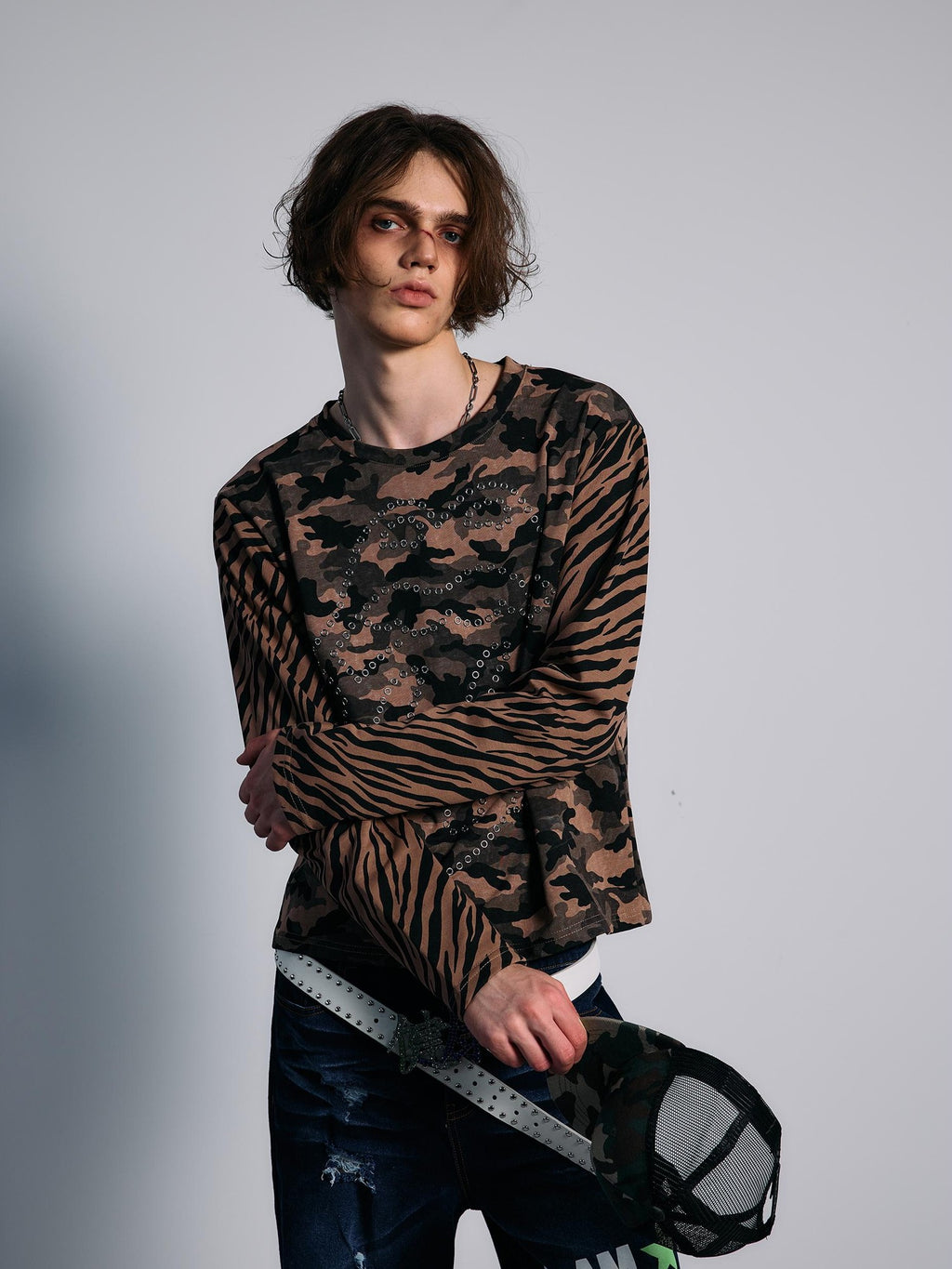 PAIKI Tiger Camo Studded Rhinestone Graphic Women's Cotton Pullover Hoodies