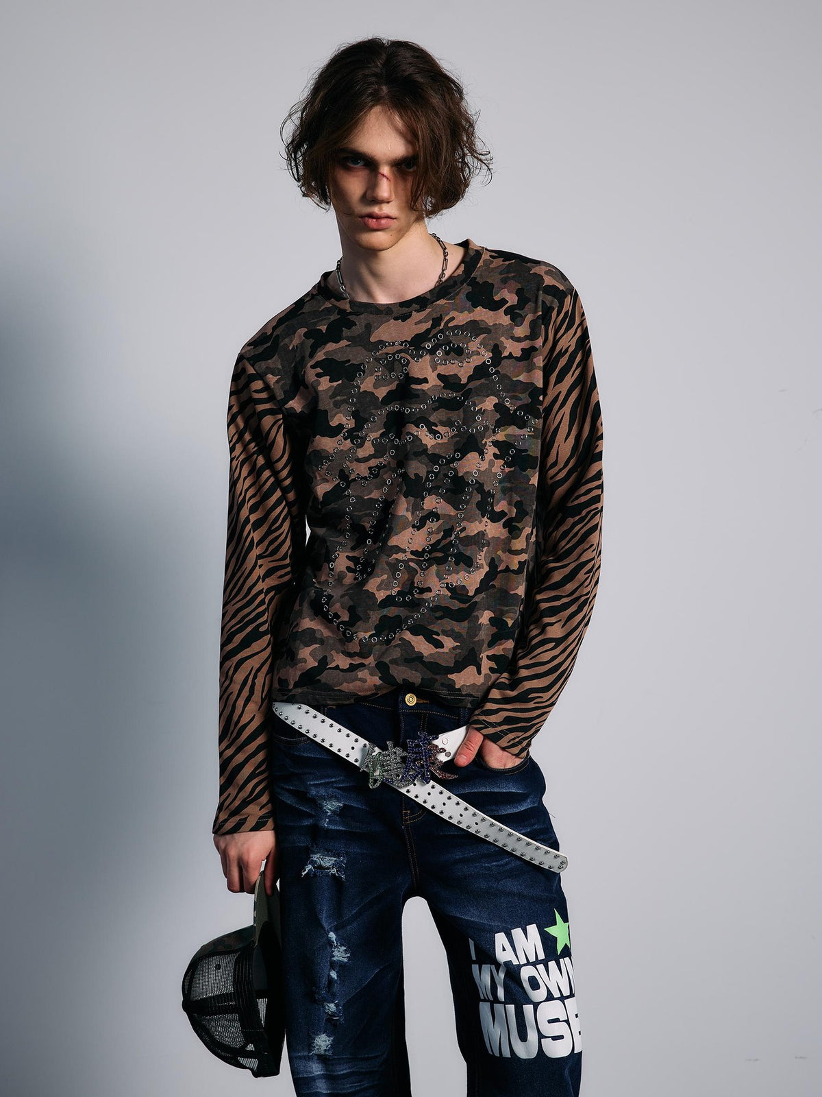 PAIKI Tiger Camo Studded Rhinestone Graphic Women's Cotton Pullover Hoodies