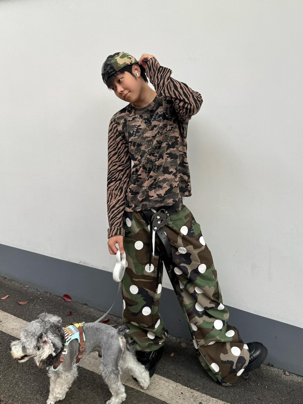 PAIKI Tiger Camo Studded Rhinestone Graphic Women's Cotton Pullover Hoodies