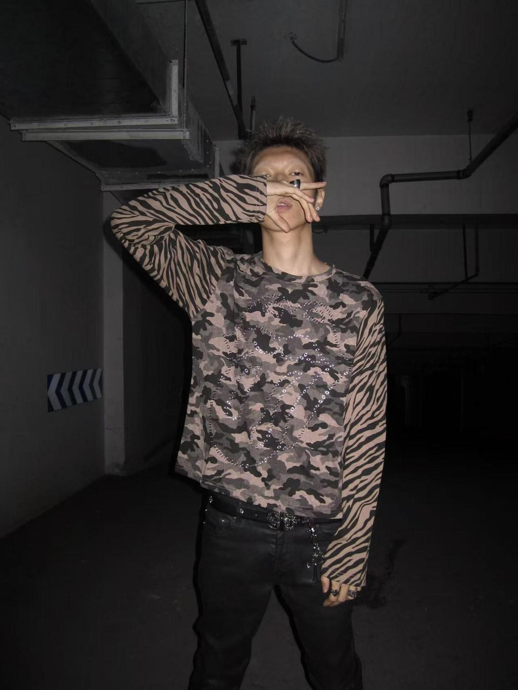 PAIKI Tiger Camo Studded Rhinestone Graphic Women's Cotton Pullover Hoodies
