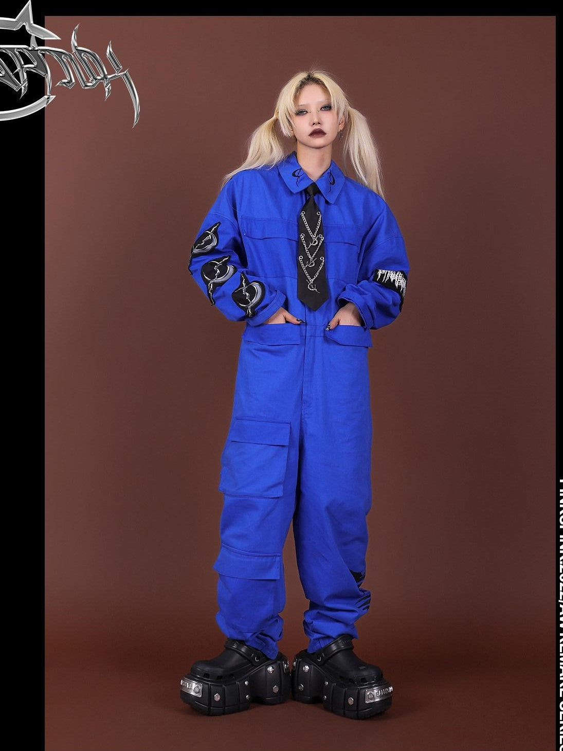 PINKSPINK Blue Patchwork Applique Embroidered Multi Pocket Women's Cotton Cargo Pants