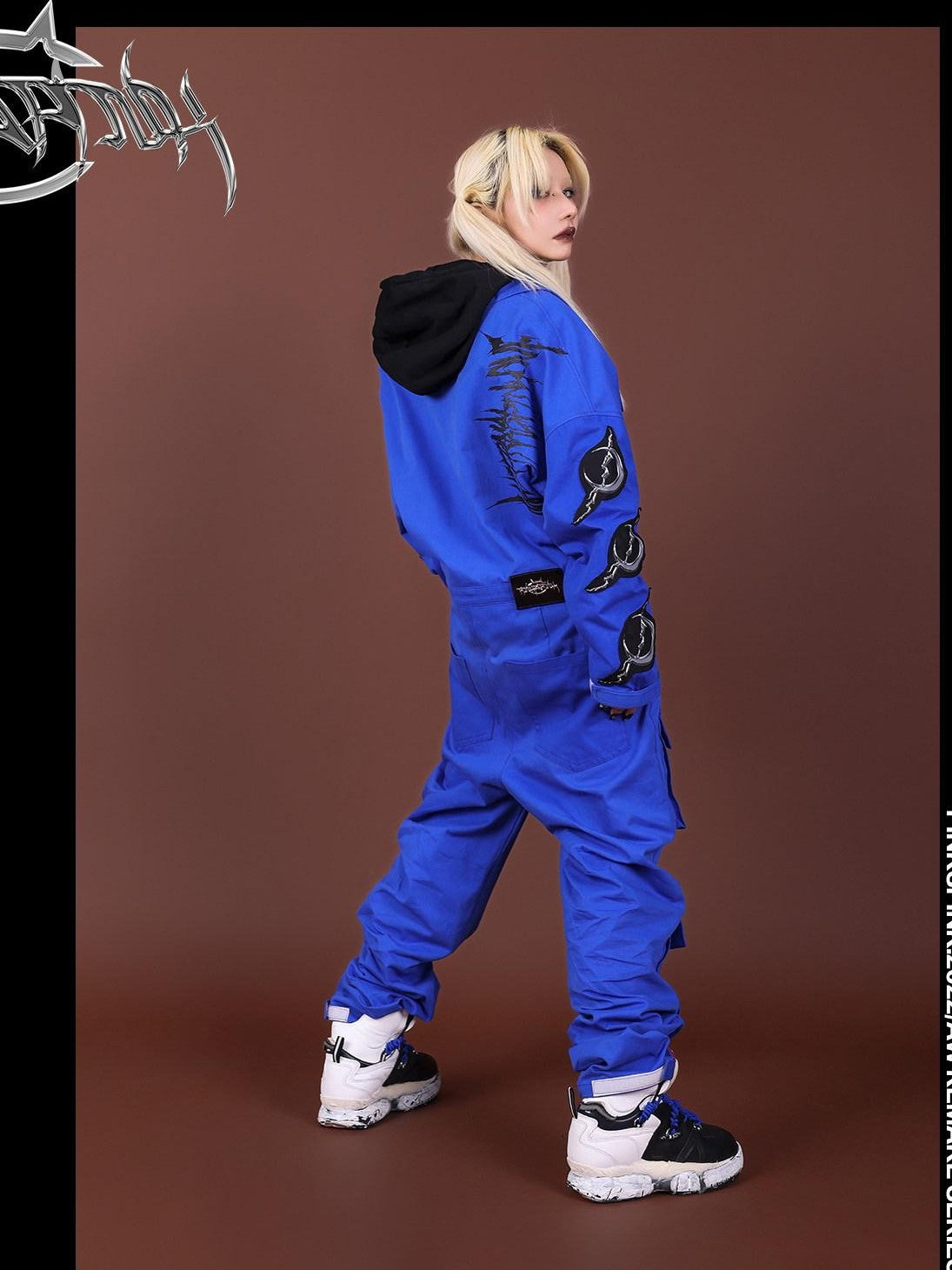 PINKSPINK Blue Patchwork Applique Embroidered Multi Pocket Women's Cotton Cargo Pants