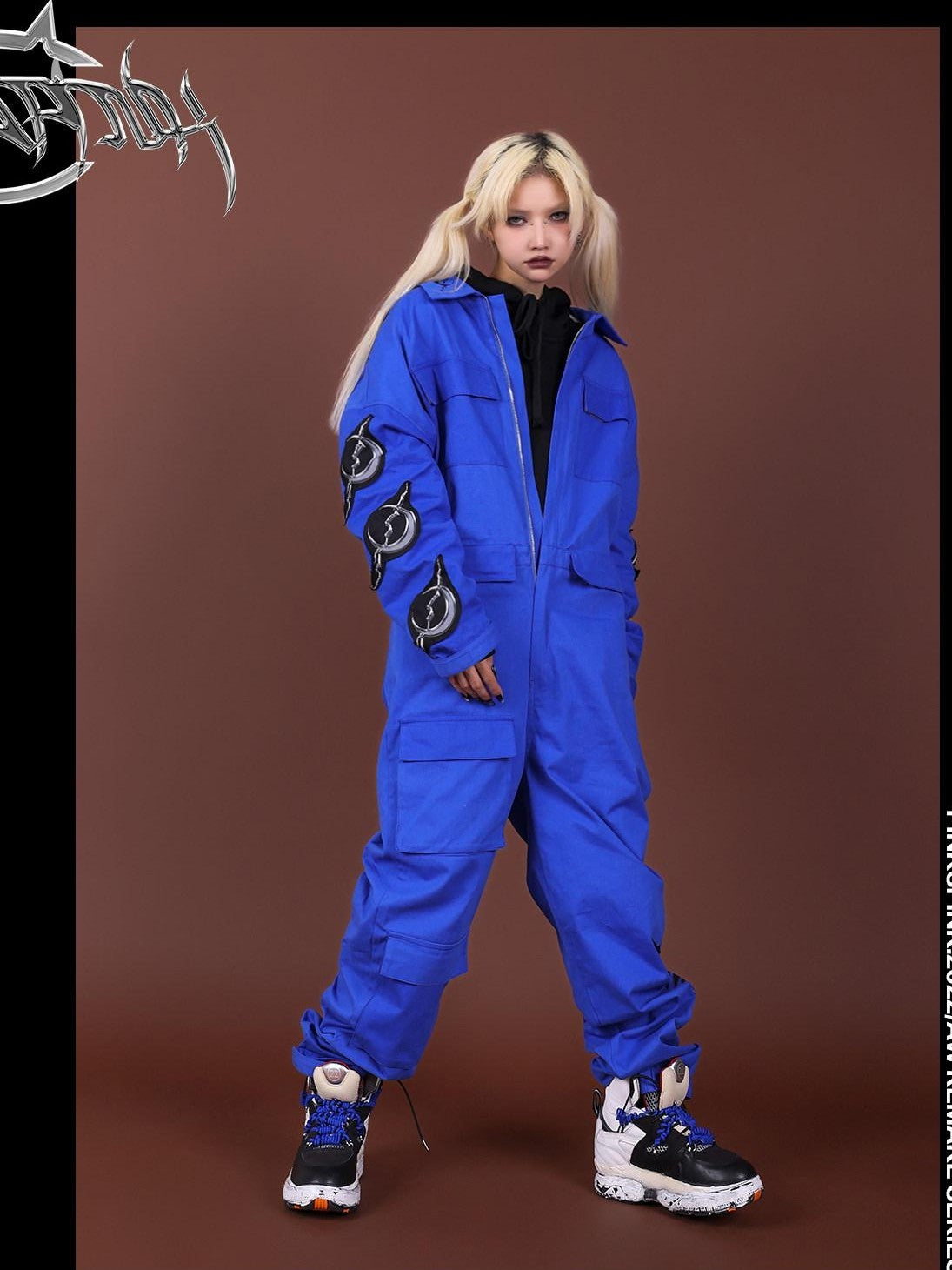 PINKSPINK Blue Patchwork Applique Embroidered Multi Pocket Women's Cotton Cargo Pants