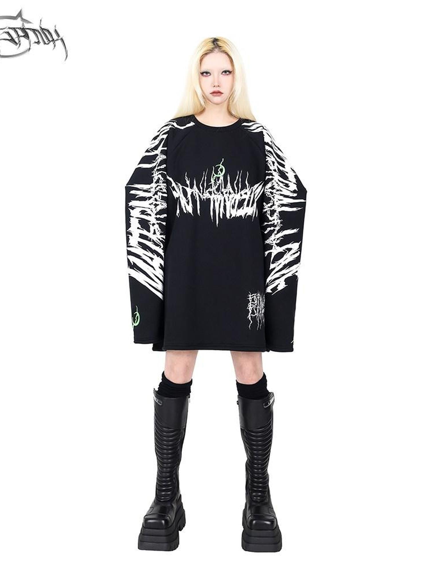 PINKSPINK Embroidered Letter Print Boxy Drop Shoulder Women's Fleece Sweatshirts