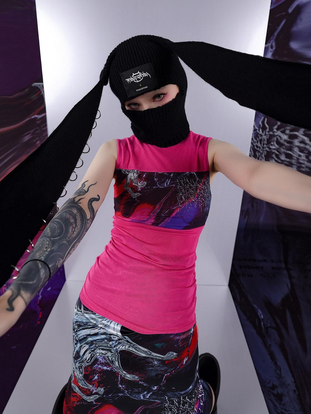 PINKSPINK Psychedelic Liquid Print Geometric Mock Neck Slim Fit Women's Mesh Tank Tops