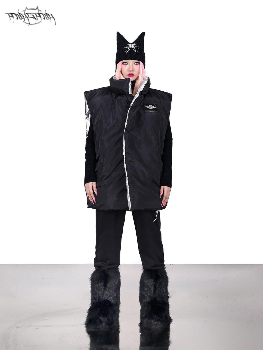 PINKSPINK Silver Black Reversible Y2k Shape High Collar Women's Sleeveless Puffer Jackets