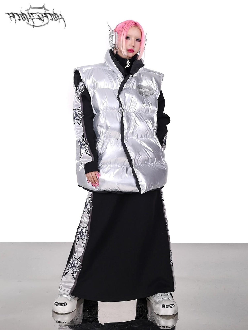 PINKSPINK Silver Black Reversible Y2k Shape High Collar Women's Sleeveless Puffer Jackets