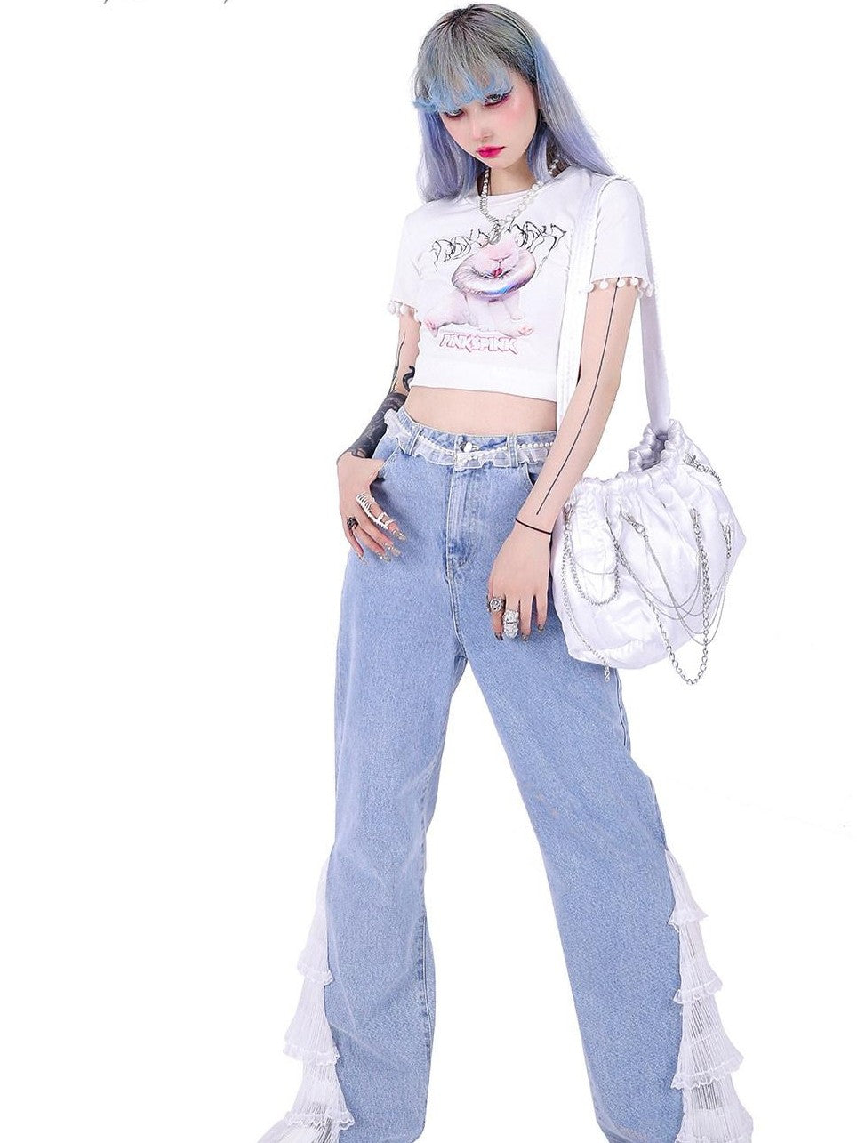 PINKSPINK White Cartoon Cat Print Round Neck Short Sleeve Slim Fit Women's Crop Tops