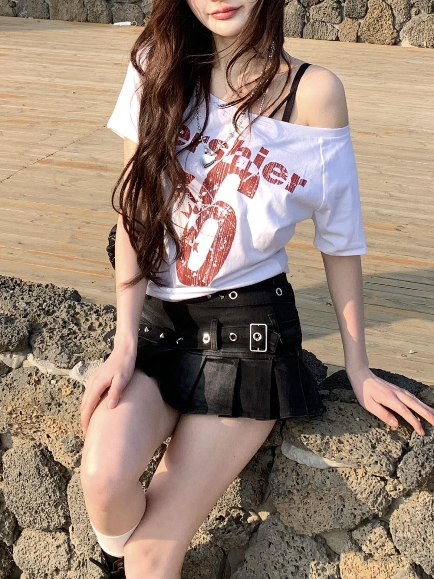 PoopyLii Ancient Shrine Washed Distressed Pleated A Line Women's Denim Mini Skirts