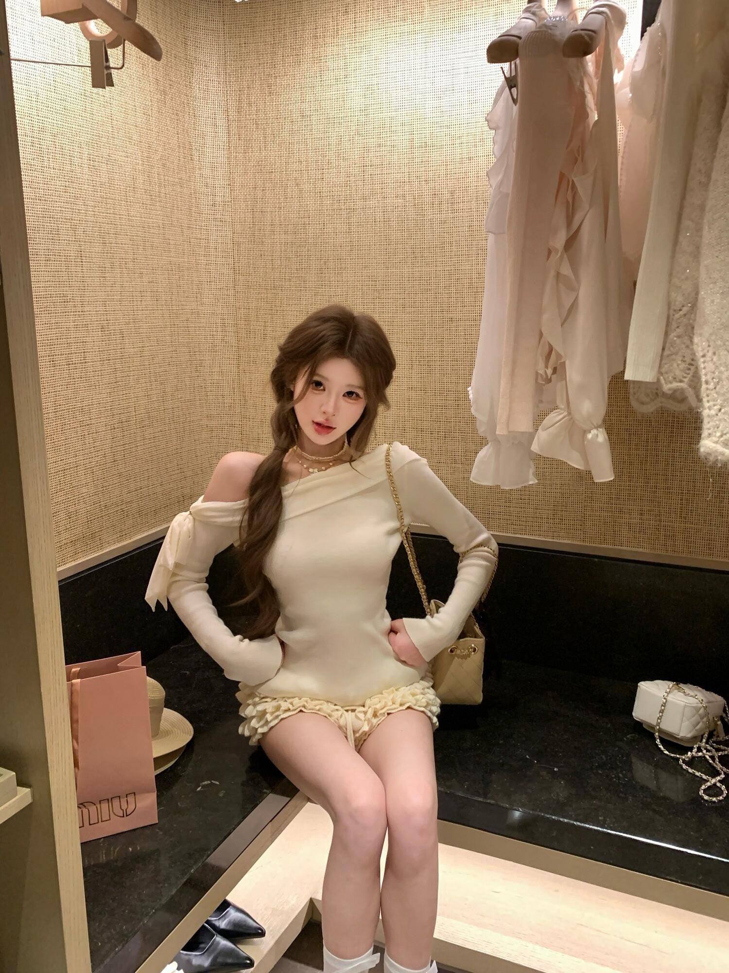 PoopyLii Apricot Slanted Off Shoulder Fitted Waist Women's Knit Long Sleeve T-shirts