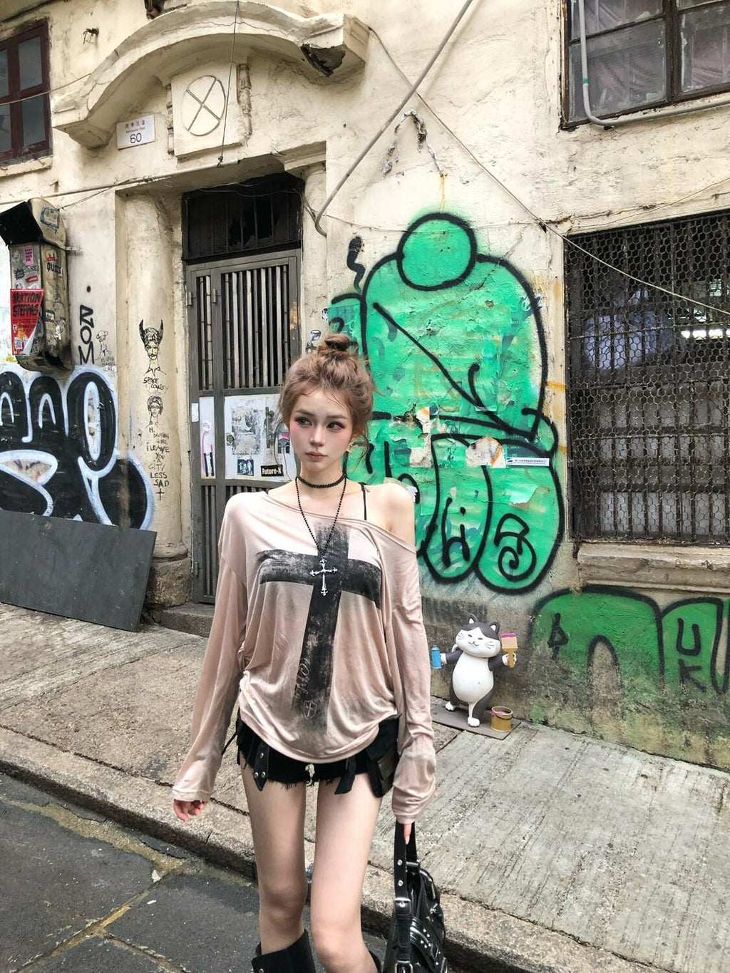 PoopyLii Asymmetric Cross Sheer Slouchy Women's Short Sleeve T-shirts