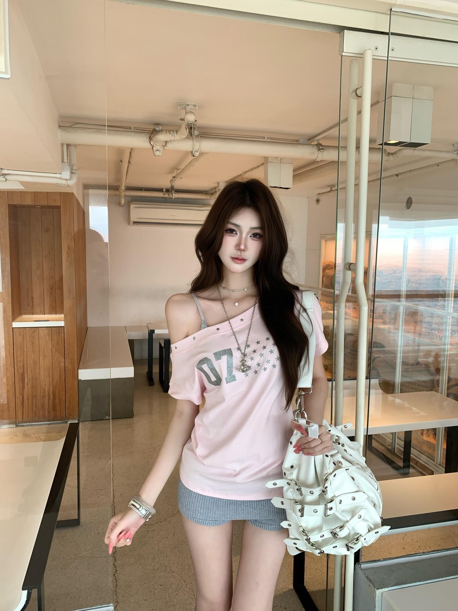 PoopyLii Black Star Print Asymmetric Shoulder Short Sleeve Women's Off-shoulder T-shirts