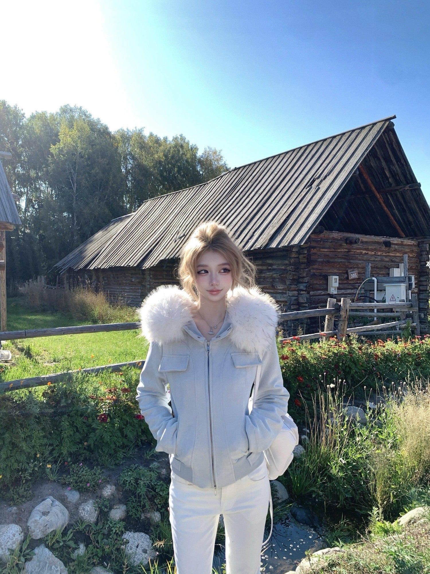 PoopyLii Fur Collar Hooded Zipper Side Seam Pocket Waist Women's Suede Cropped Jackets