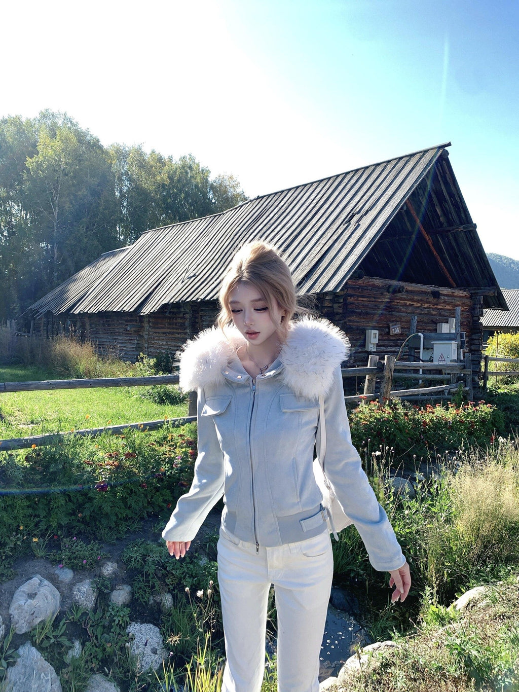PoopyLii Fur Collar Hooded Zipper Side Seam Pocket Waist Women's Suede Cropped Jackets