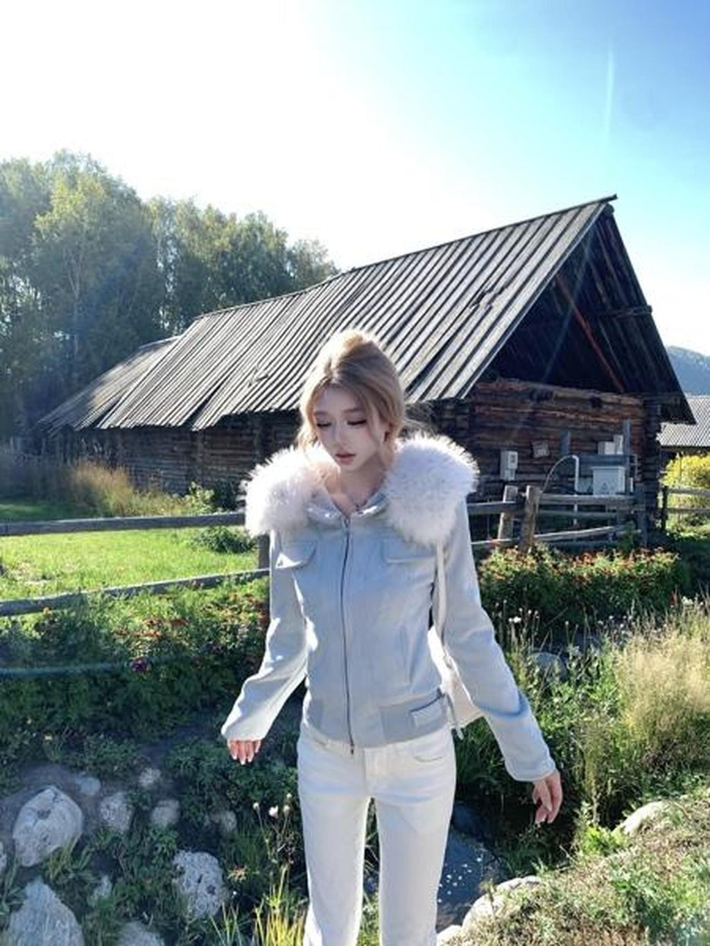 PoopyLii Fur Collar Hooded Zipper Side Seam Pocket Waist Women's Suede Cropped Jackets