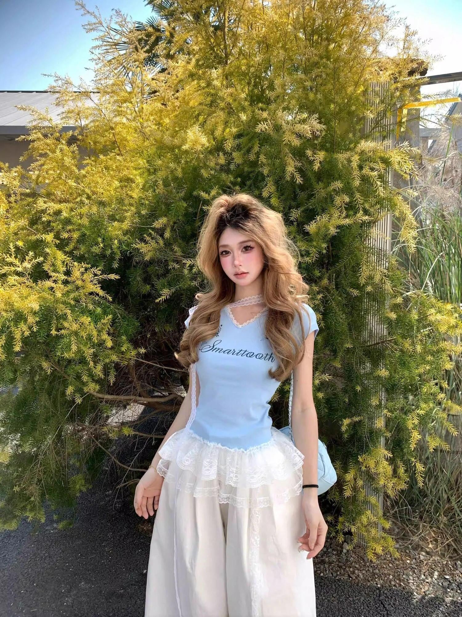 PoopyLii Girlish Lace Splice V-neck Short Sleeve Women's Slim T-shirts