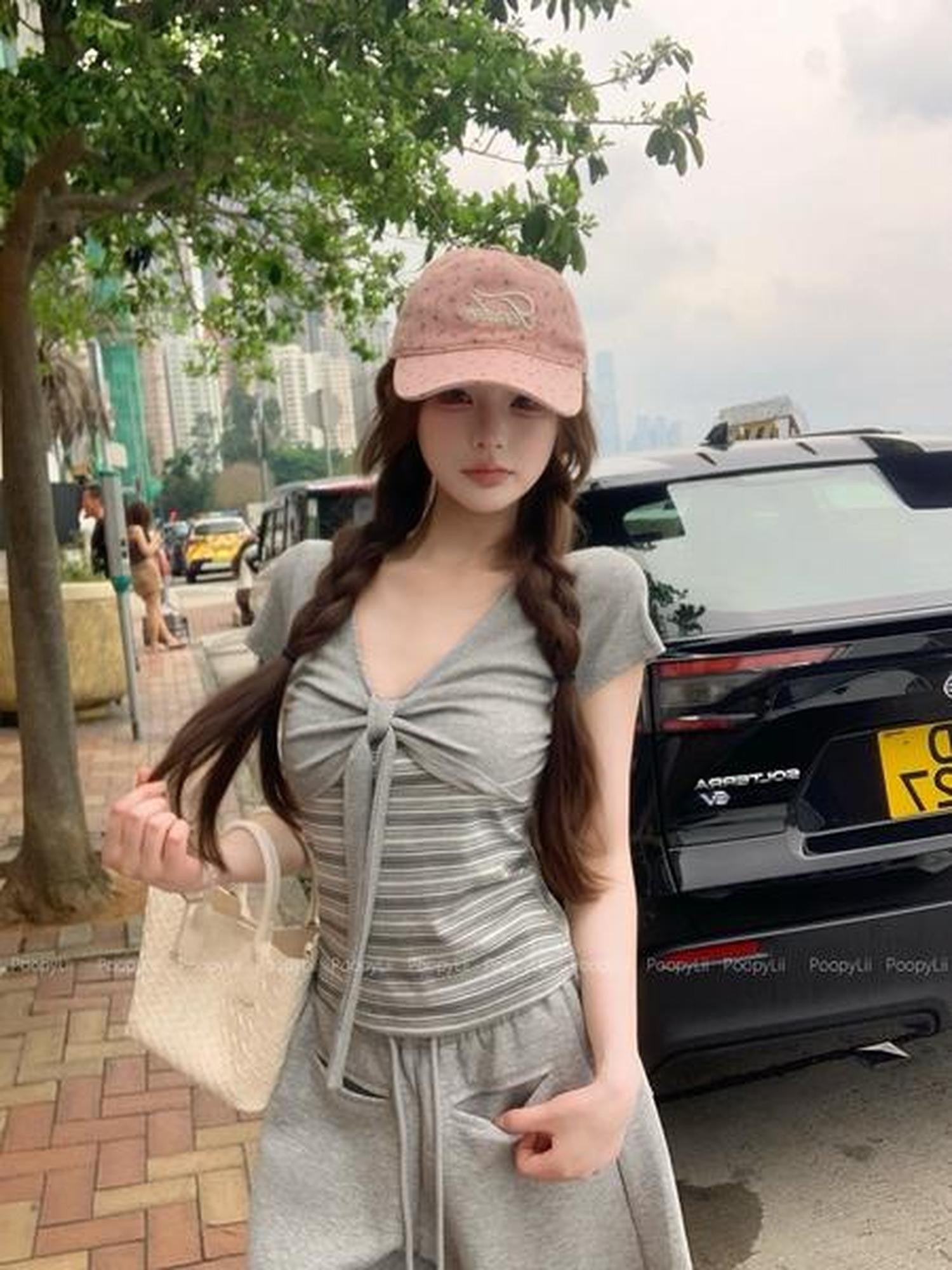 PoopyLii Gray Striped Splicing V-neck Bow Tie Women's Cotton Slim T-shirts