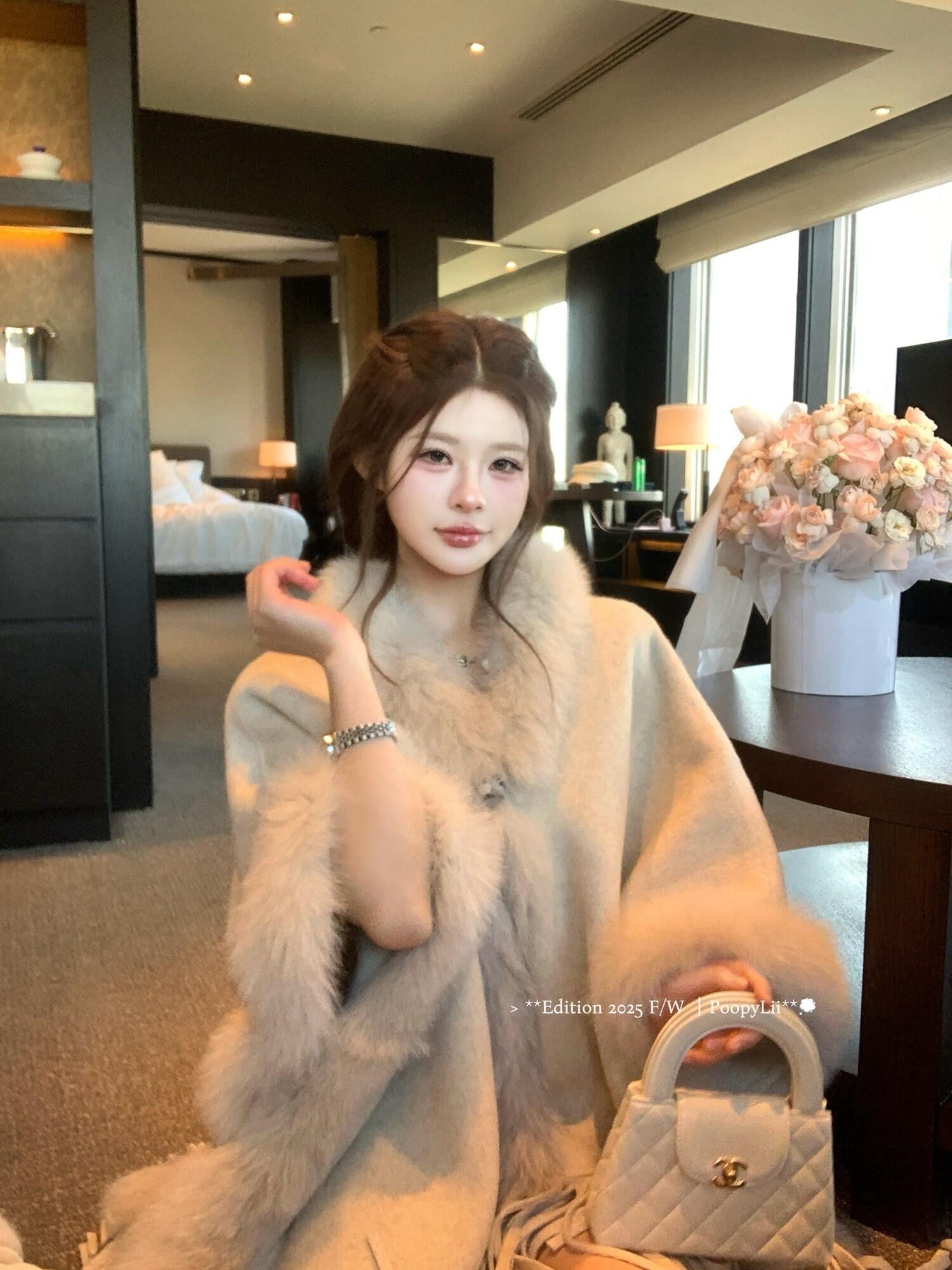 PoopyLii Khaki Fox Fur Tassel V-neck Women's Pure Sheep Wool Cape Coats