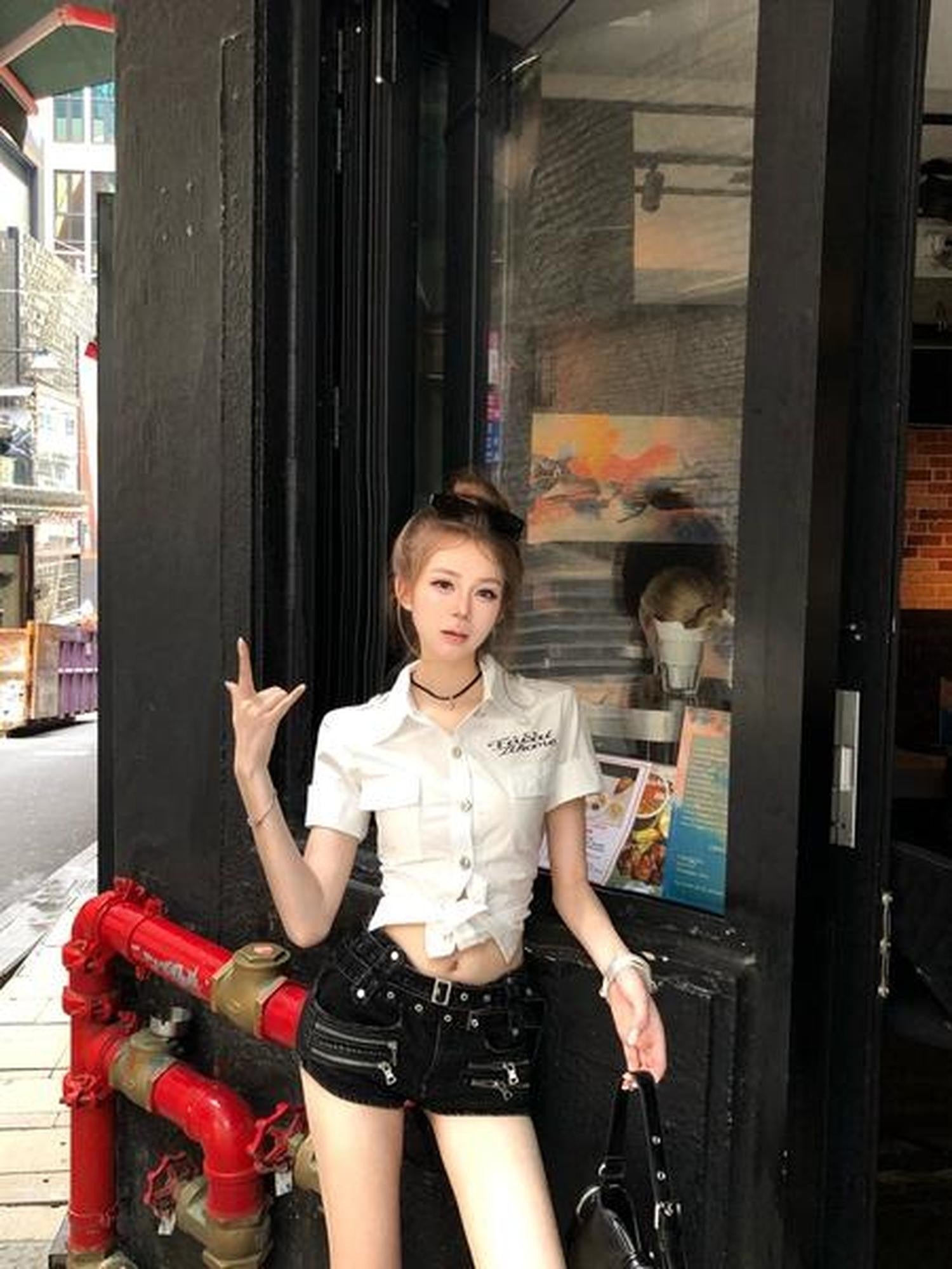 PoopyLii Letter Print Lace Up Back Tie Women's 100 Percent Cotton Crop Tops