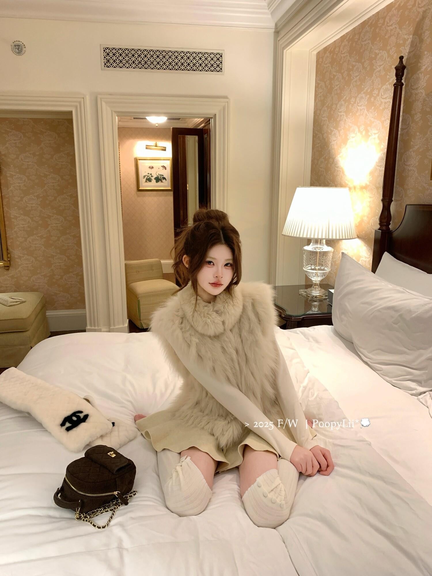 PoopyLii Light Pink Seamed Stripe Stand Collar Slimming Loose Fit Women's Fox Fur Vests