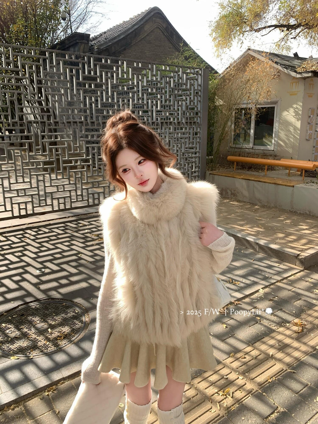 PoopyLii Light Pink Seamed Stripe Stand Collar Slimming Loose Fit Women's Fox Fur Vests