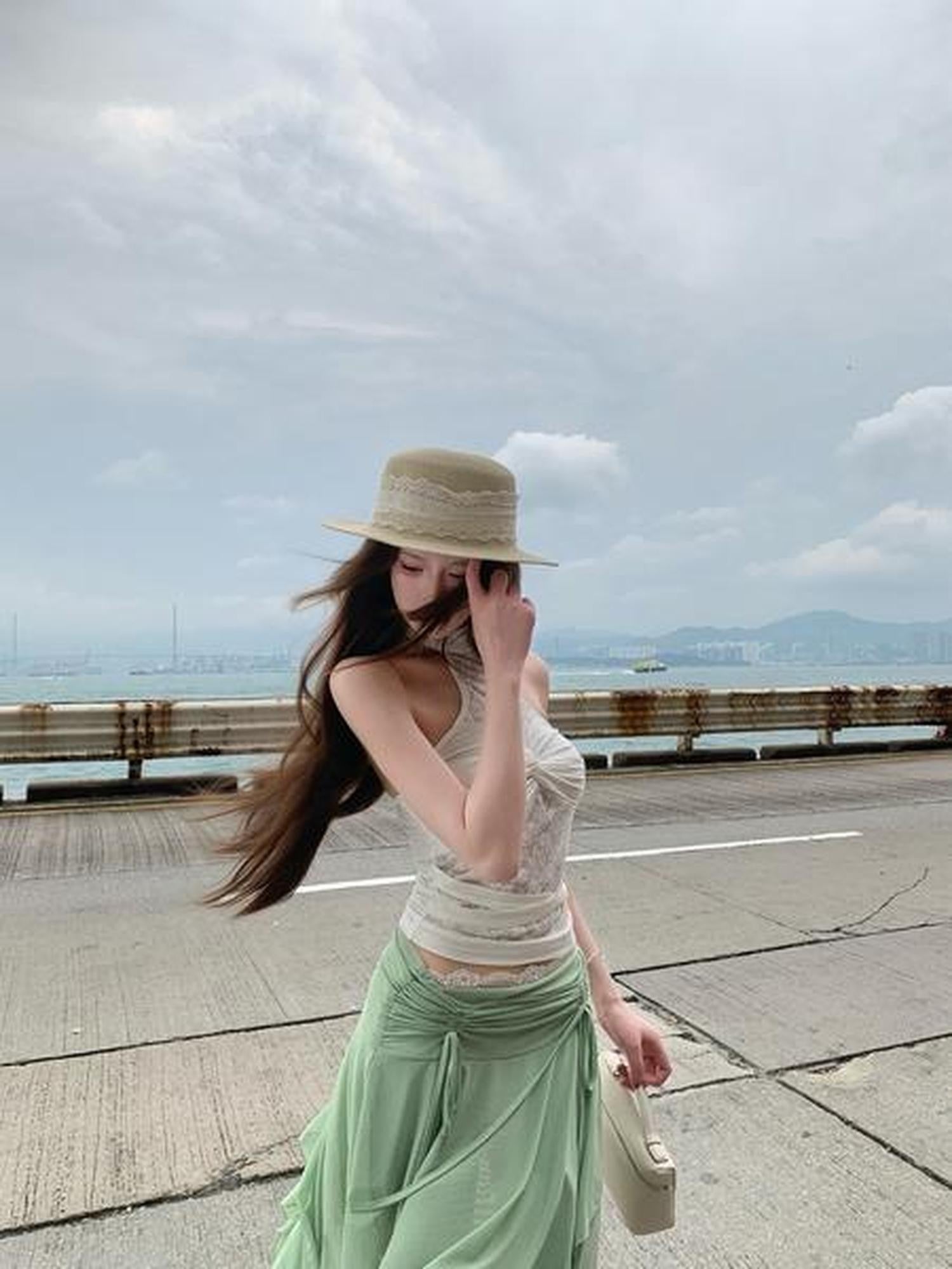 PoopyLii Lime Mist Asymmetric Crinkled Draped A Line Women's Tulle Midi Skirts
