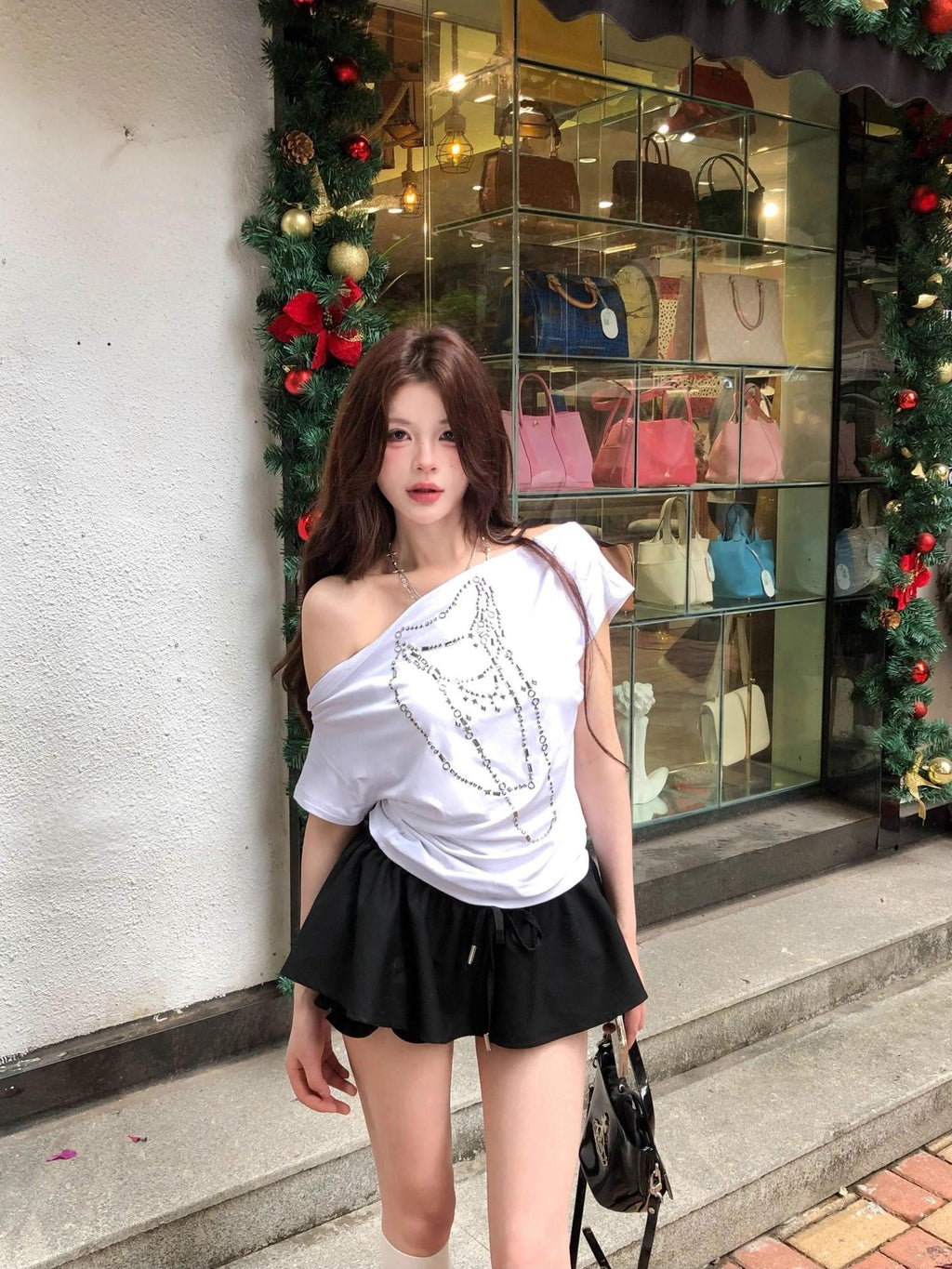 PoopyLii Original Design Crew Neck Short Sleeve Women's Off-shoulder T-shirts