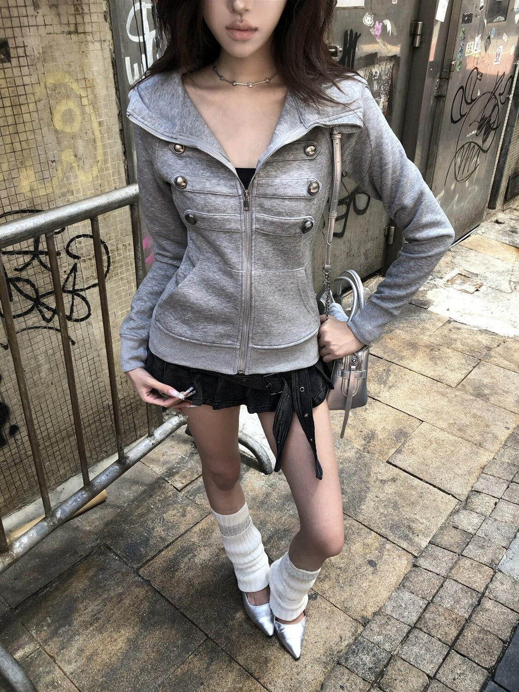 PoopyLii Palace Metal Button Slim Short Women's Cotton Blend Zip-up Hoodies