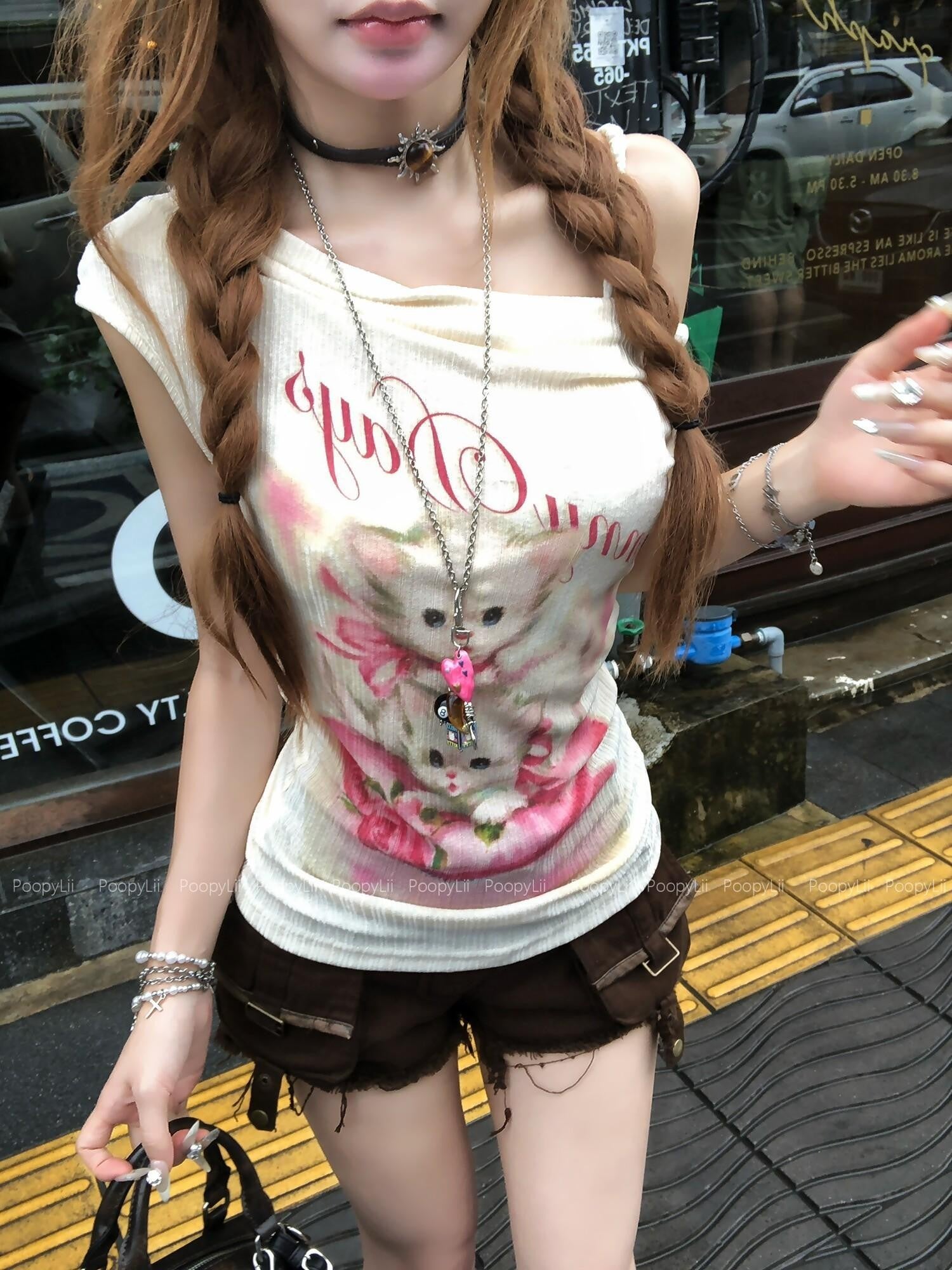 PoopyLii Soft Pastel Cat Print Slanted Shoulder Slim Fit Women's Off-shoulder T-shirts