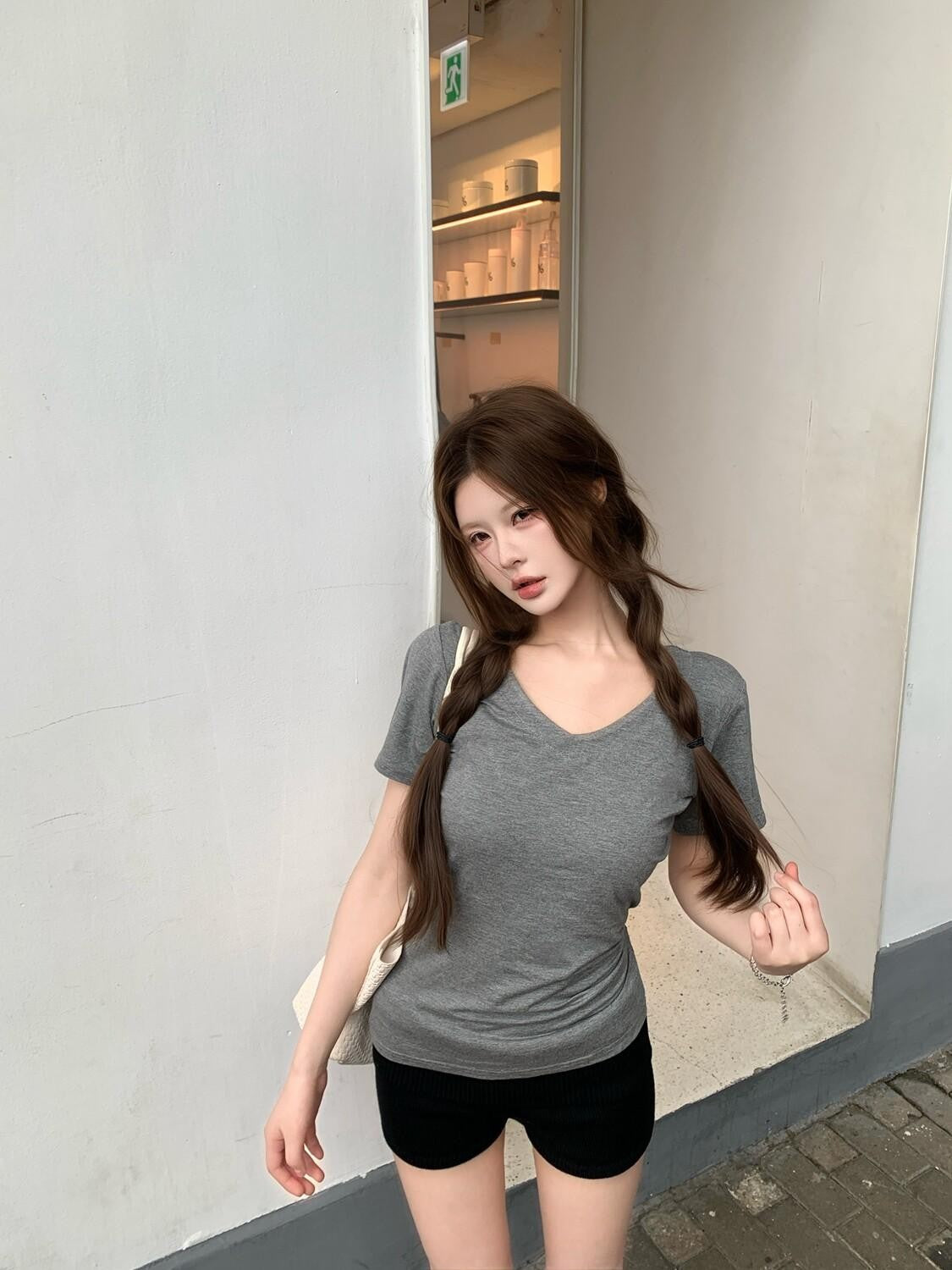 PoopyLii Solid V-neck Waist Shaping Short Sleeve Women's Viscose Slim T-shirts