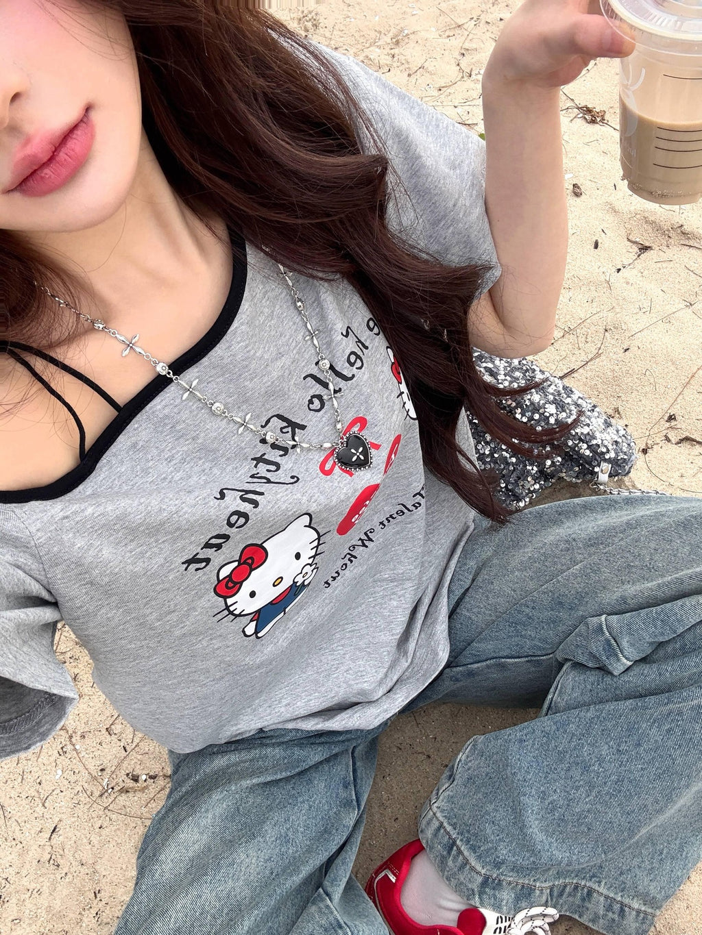 PoopyLii Striped Letter Print Asymmetric Shoulder Loose Fit Women's Off-shoulder T-shirts