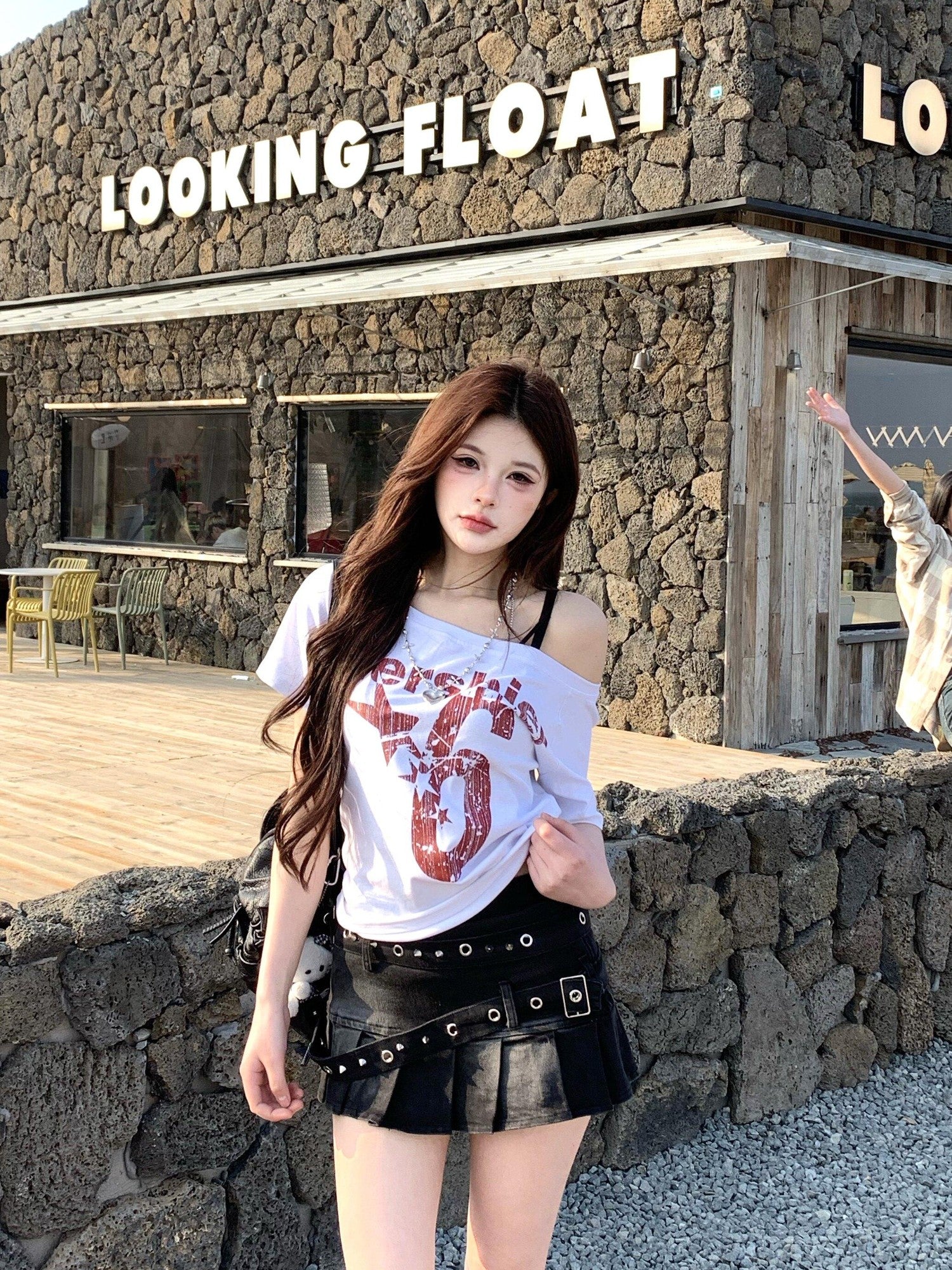 PoopyLii Sunset Print Retro Asymmetric Cropped Women's Off-shoulder T-shirts