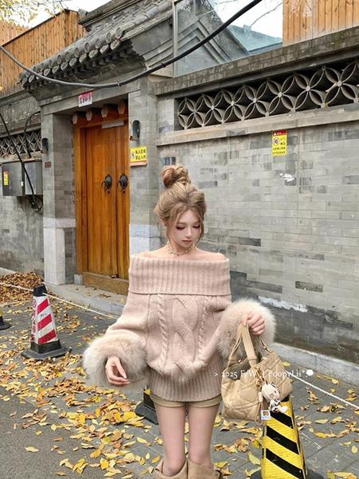 PoopyLii Vintage Cable Knit Stand Collar Women's Fox Fur Turtleneck Sweaters