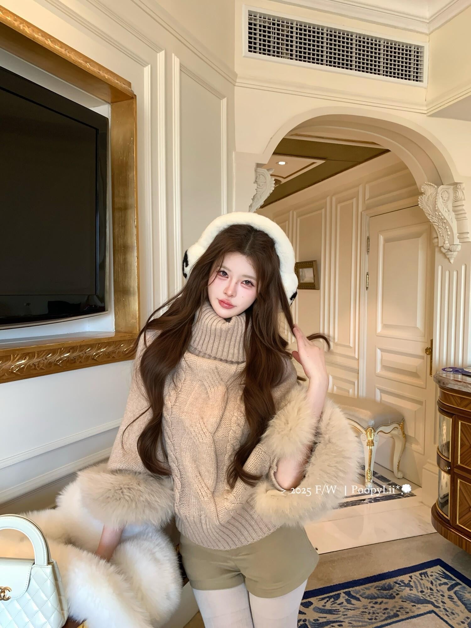 PoopyLii Vintage Cable Knit Stand Collar Women's Fox Fur Turtleneck Sweaters