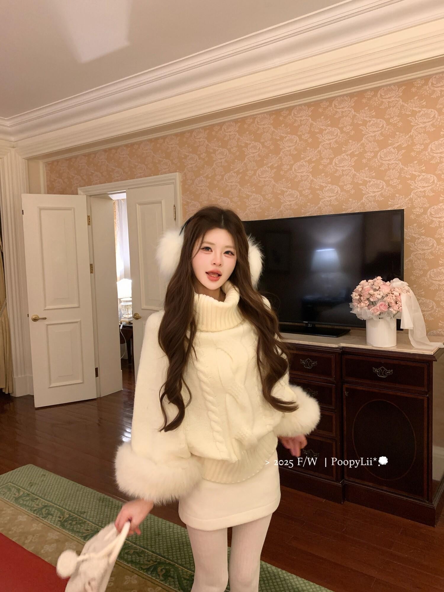 PoopyLii Vintage Cable Knit Stand Collar Women's Fox Fur Turtleneck Sweaters