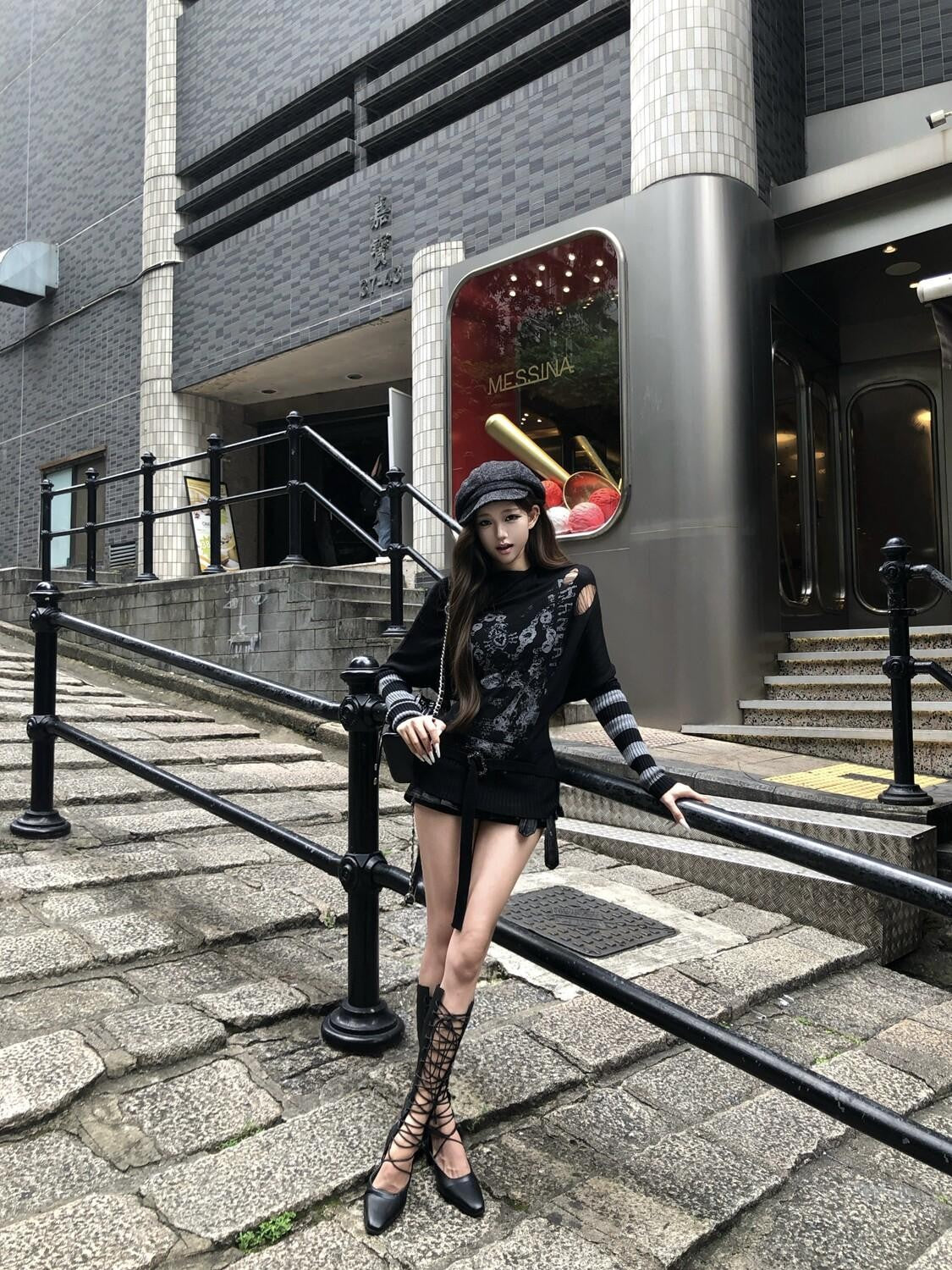 PoopyLii Vintage Colorblock Spliced Graffiti Fake Two Piece Women's Knitted Sweaters