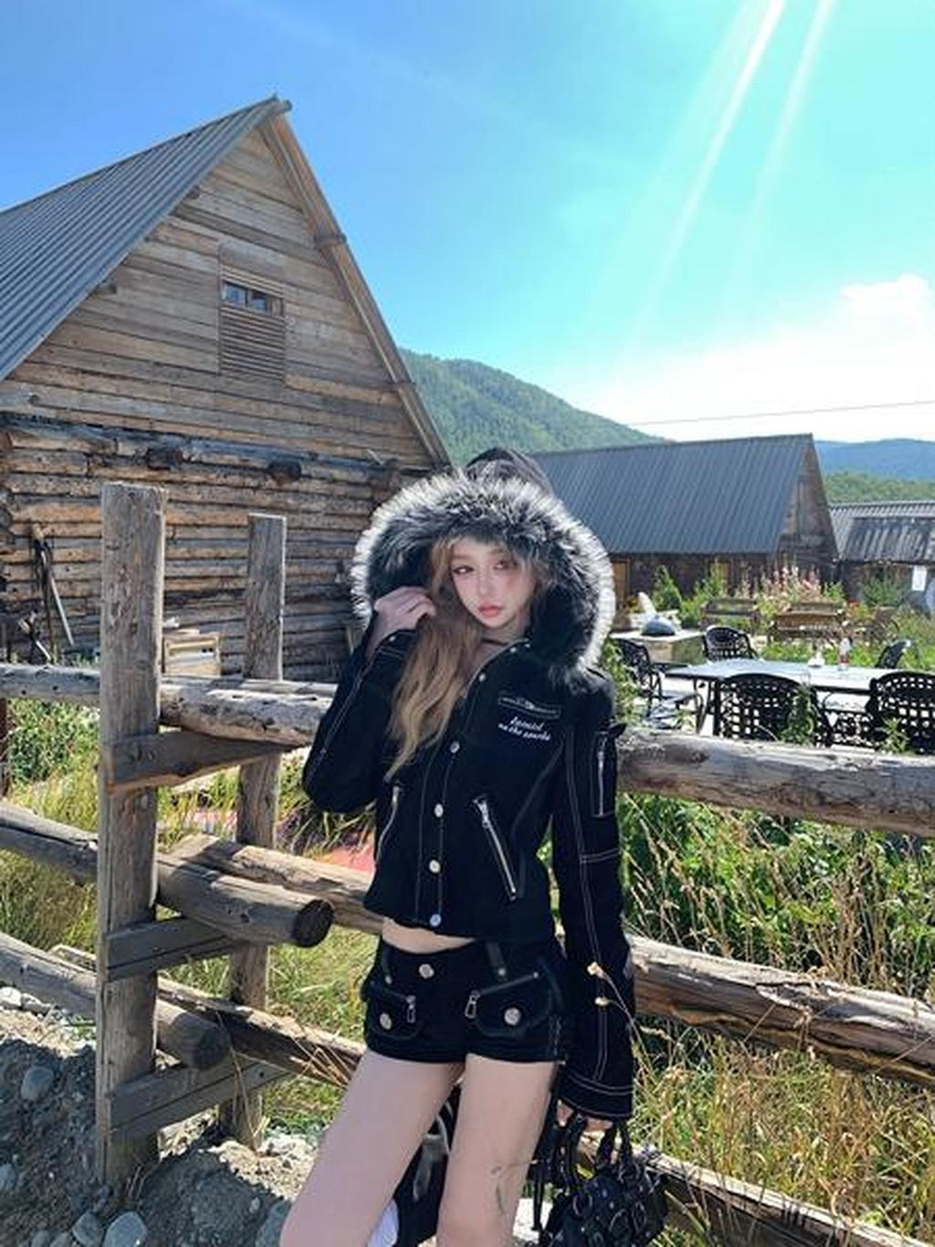 PoopyLii Vintage Embroidered Zipper Hooded Fur Collar Women's Cotton Cropped Jackets
