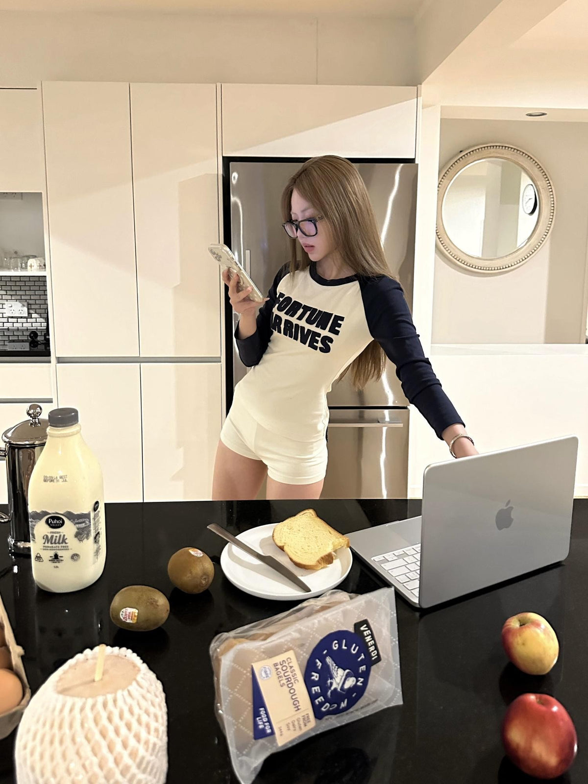 Rase le sol American Retro Letter Print Raglan Sleeve Women's Cotton Casual Top & Shorts Sets