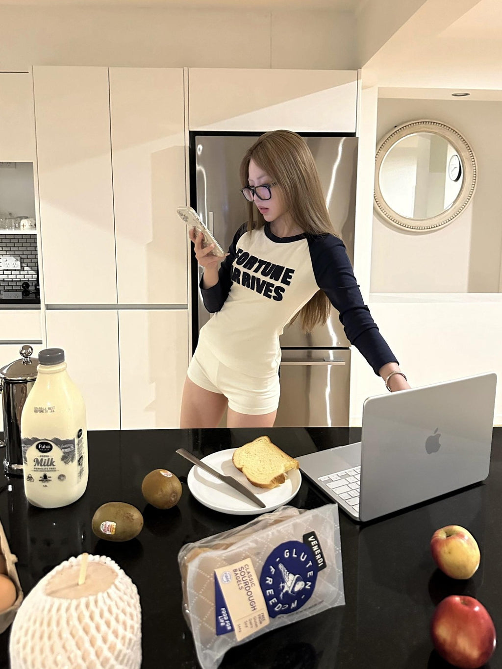 Rase le sol American Retro Letter Print Raglan Sleeve Women's Cotton Casual Top & Shorts Sets