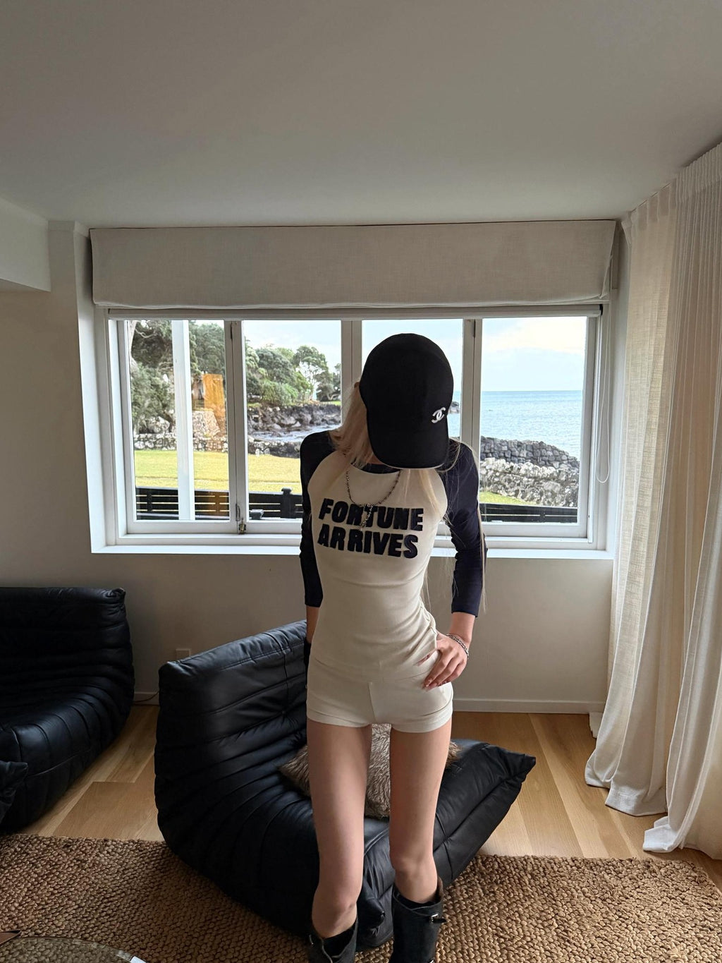 Rase le sol American Retro Letter Print Raglan Sleeve Women's Cotton Casual Top & Shorts Sets